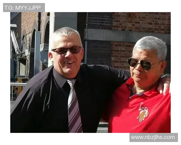 足球明星独白高清图集展现他们的内心世界与职业生涯的真实瞬间